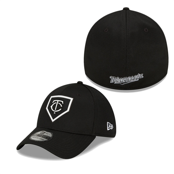 Minnesota Twins Black Clubhouse 39THIRTY Flex Hat