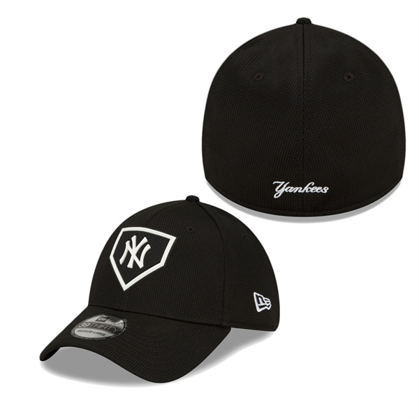 New York Yankees Black Clubhouse 39THIRTY Flex Hat