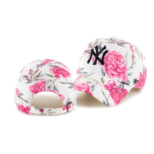 Women's New York Yankees Peony Print White Clean Up Adjustable Hat